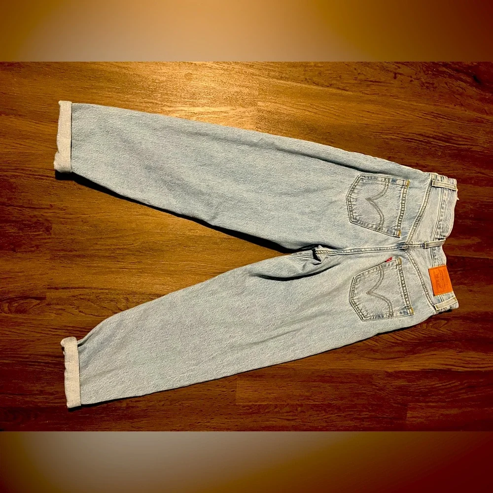 Levi’s High Loose Taper - Picture 3 of 5